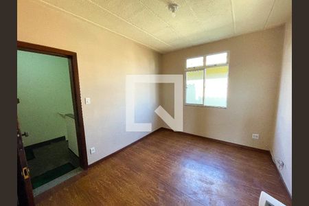Sala de apartamento para alugar com 2 quartos, 53m² em Novo Eldorado, Contagem