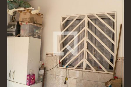 Casa à venda com 110m², 3 quartos e 3 vagas Casa à venda com 110m², 3 quartos e 3 vagasLavanderia