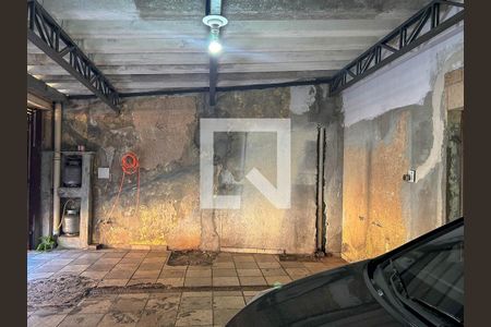 Casa à venda com 110m², 3 quartos e 3 vagas Casa à venda com 110m², 3 quartos e 3 vagasGaragem