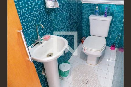 Casa à venda com 110m², 3 quartos e 3 vagas Casa à venda com 110m², 3 quartos e 3 vagasLavabo