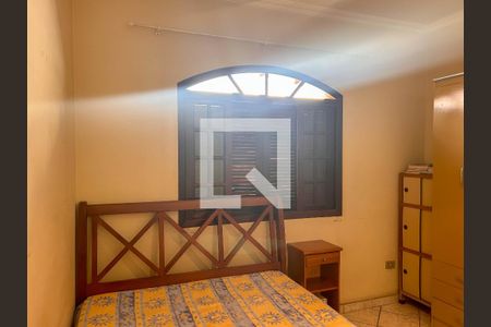 Casa à venda com 150m², 3 quartos e 5 vagas Casa à venda com 150m², 3 quartos e 5 vagasQuarto 2