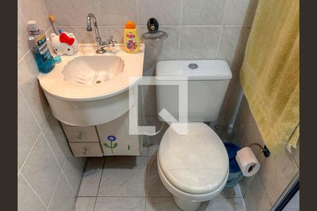 Casa à venda com 150m², 3 quartos e 5 vagas Casa à venda com 150m², 3 quartos e 5 vagasBanheiro da Suíte