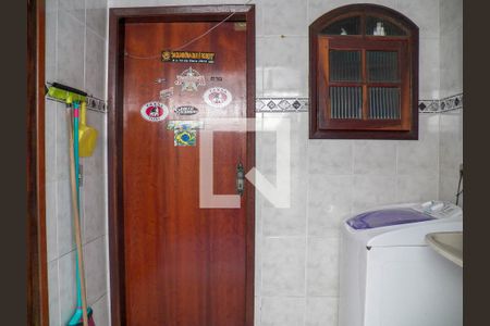 Casa à venda com 150m², 3 quartos e 5 vagas Casa à venda com 150m², 3 quartos e 5 vagasÁrea de Serviço