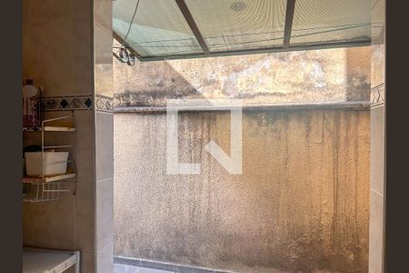 Casa à venda com 150m², 3 quartos e 5 vagas Casa à venda com 150m², 3 quartos e 5 vagasÁrea de Serviço