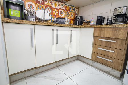 Apartamento à venda com 90m², 2 quartos e sem vagaCozinha
