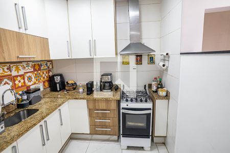 Apartamento à venda com 90m², 2 quartos e sem vagaCozinha