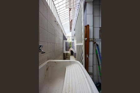 Casa para alugar com 160m², 2 quartos e 1 vagaÁrea de Serviço