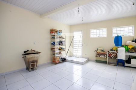 Casa para alugar com 160m², 2 quartos e 1 vagaEdícula