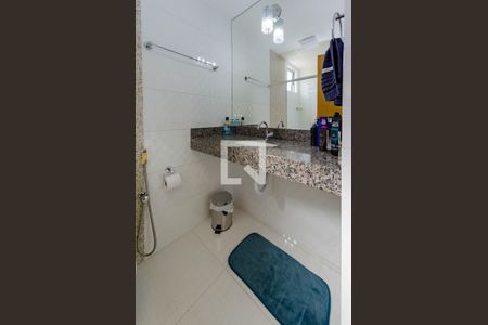 Apartamento à venda com 109m², 3 quartos e 1 vagaBanheiro suíte