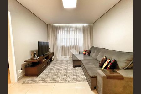 Sala de apartamento à venda com 3 quartos, 110m² em Coracao de Jesus, Belo Horizonte