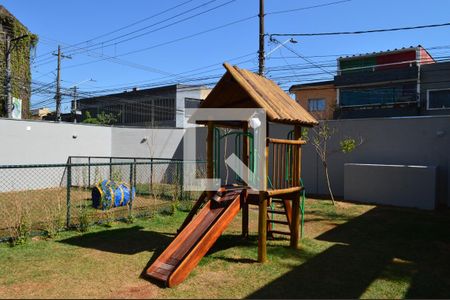 Apartamento para alugar com 37m², 2 quartos e sem vagaPlayground