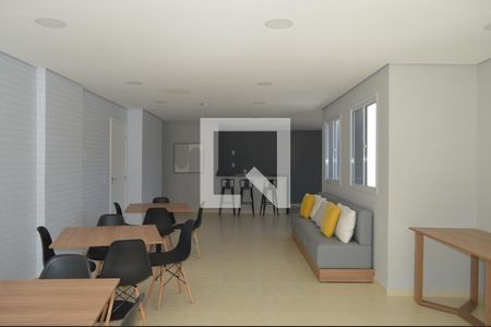 Apartamento para alugar com 37m², 2 quartos e sem vagaÁrea comum - Salão de festas