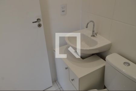 Apartamento para alugar com 37m², 2 quartos e sem vagaBanheiro
