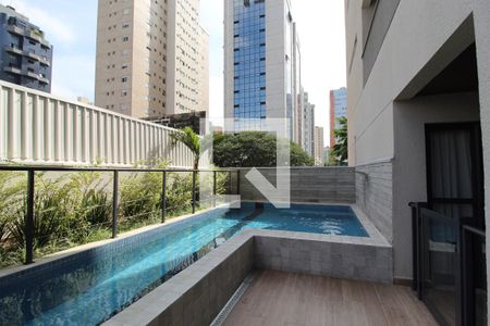 Apartamento à venda com 41m², 2 quartos e sem vagaÁrea Comum - Piscina