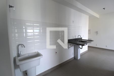 Sala/Cozinha de apartamento à venda com 2 quartos, 41m² em Indianópolis, São Paulo