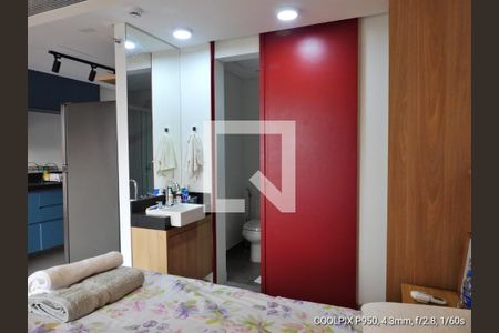 Banheiro de kitnet/studio à venda com 1 quarto, 30m² em Jardim das Bandeiras, São Paulo