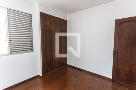Apartamento à venda com 277m², 5 quartos e 2 vagas Apartamento à venda com 277m², 5 quartos e 2 vagasQuarto 3