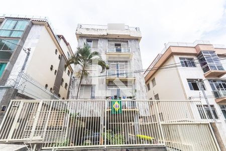 Apartamento à venda com 277m², 5 quartos e 2 vagas Apartamento à venda com 277m², 5 quartos e 2 vagasFachada