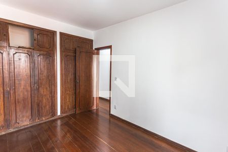 Apartamento à venda com 277m², 5 quartos e 2 vagas Apartamento à venda com 277m², 5 quartos e 2 vagasQuarto 2