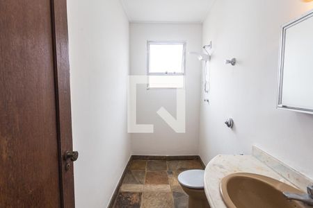 Apartamento à venda com 277m², 5 quartos e 2 vagas Apartamento à venda com 277m², 5 quartos e 2 vagasBanheiro Social 2 na Cobertura