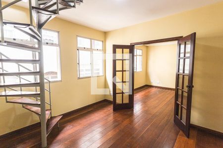 Apartamento à venda com 277m², 5 quartos e 2 vagas Apartamento à venda com 277m², 5 quartos e 2 vagasCopa