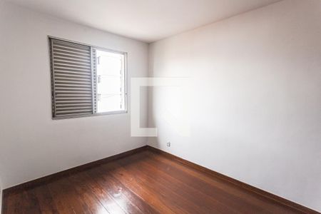 Apartamento à venda com 277m², 5 quartos e 2 vagas Apartamento à venda com 277m², 5 quartos e 2 vagasQuarto 2