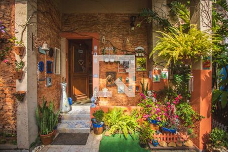 Casa à venda com 176m², 3 quartos e 2 vagasGaragem