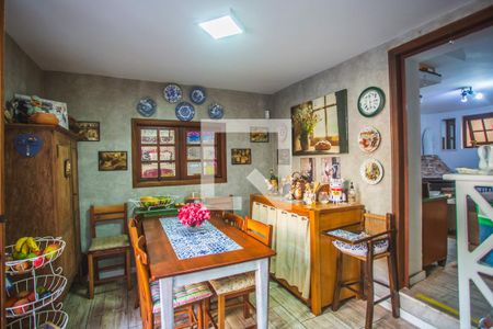 Casa à venda com 176m², 3 quartos e 2 vagasSala de Jantar