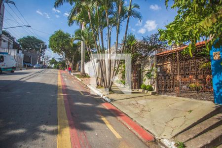 Casa à venda com 176m², 3 quartos e 2 vagasFachada