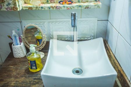 Casa à venda com 176m², 3 quartos e 2 vagasBanheiro Suíte