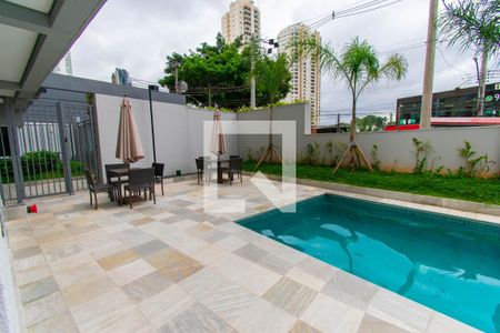 Apartamento para alugar com 45m², 2 quartos e 1 vaga Apartamento para alugar com 45m², 2 quartos e 1 vagaÁrea comum - Piscina