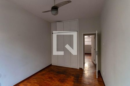 Apartamento para alugar com 120m², 3 quartos e sem vaga Apartamento para alugar com 120m², 3 quartos e sem vagaQuarto