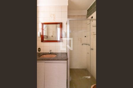 Apartamento para alugar com 120m², 3 quartos e sem vaga Apartamento para alugar com 120m², 3 quartos e sem vagaBanheiro