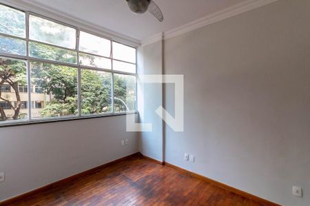Quarto de apartamento para alugar com 3 quartos, 120m² em Barro Preto, Belo Horizonte