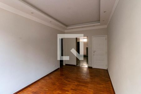 Apartamento para alugar com 120m², 3 quartos e sem vaga Apartamento para alugar com 120m², 3 quartos e sem vagaSala