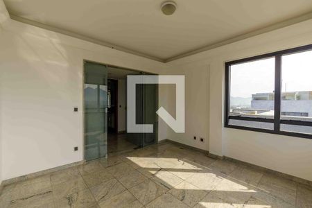 Apartamento à venda com 180m², 3 quartos e 2 vagasQuarto 1