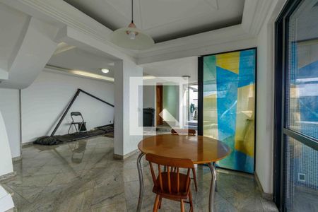 Apartamento à venda com 180m², 3 quartos e 2 vagasSala