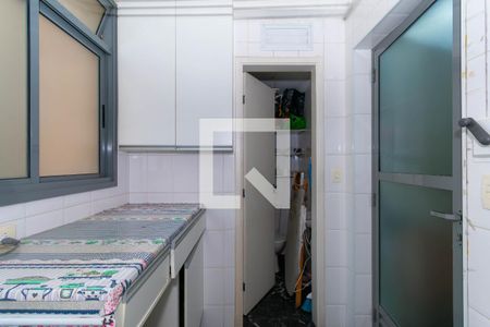 Apartamento à venda com 107m², 3 quartos e 2 vagasÁrea de Serviço