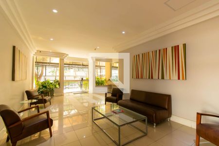 Apartamento à venda com 107m², 3 quartos e 2 vagasÁrea Comum - Hall Social