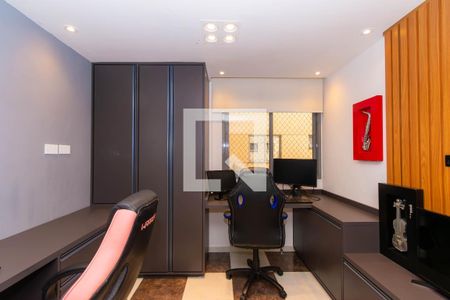 Apartamento à venda com 107m², 3 quartos e 2 vagasEscritório