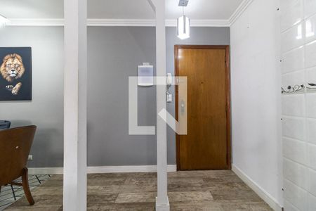 Apartamento à venda com 74m², 3 quartos e 1 vaga Apartamento à venda com 74m², 3 quartos e 1 vagaEntrada