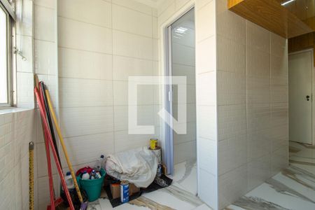 Apartamento para alugar com 74m², 2 quartos e 1 vagaÁrea de Serviço