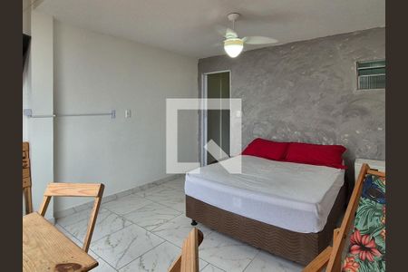 quarto de apartamento para alugar com 1 quarto, 50m² em Recreio dos Bandeirantes, Rio de Janeiro