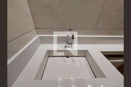 Apartamento à venda com 36m², 2 quartos e sem vagaBanheiro