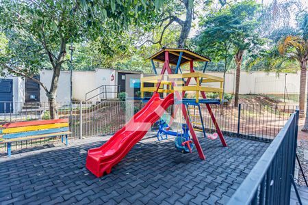 Apartamento para alugar com 69m², 3 quartos e 1 vagaÁrea comum - Playground