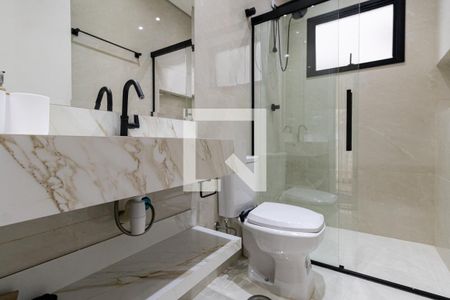 Casa para alugar com 450m², 5 quartos e 4 vagasBanheiro da Suíte 1