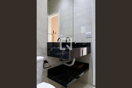 Casa para alugar com 450m², 5 quartos e 4 vagasBanheiro da Suíte 2