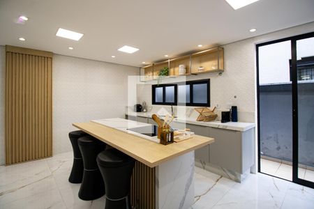 Casa para alugar com 450m², 5 quartos e 4 vagasCozinha