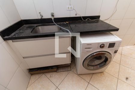 Casa à venda com 96m², 3 quartos e 2 vagasÁrea de Serviço