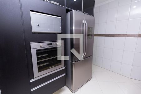 Casa à venda com 96m², 3 quartos e 2 vagasCozinha